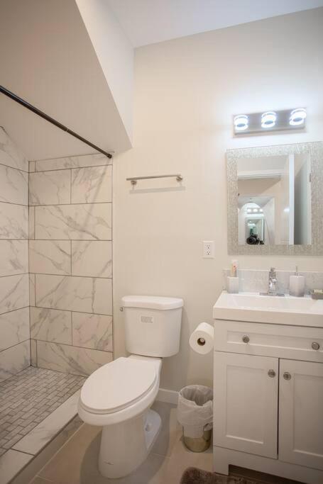 1-Bedroom With Cali King Size Bed In سان دييغو المظهر الخارجي الصورة