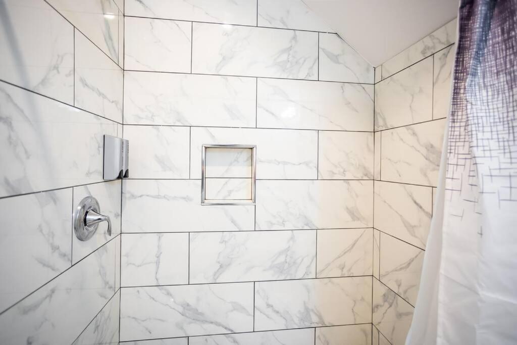 1-Bedroom With Cali King Size Bed In سان دييغو المظهر الخارجي الصورة